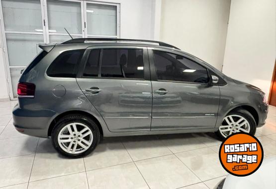 Autos - Volkswagen SURAN - HIGHLINE MSI 2017 GNC 166000Km - En Venta