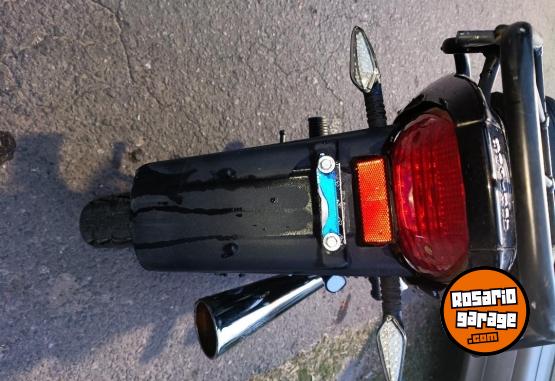 Motos - Motomel S2 Full 2024 Nafta 14500Km - En Venta