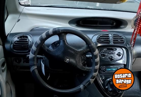 Autos - Citroen Xsara Picasso 2002 Nafta 400Km - En Venta