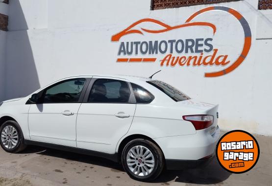 Autos - Fiat GRAND SIENA 2015 GNC 174400Km - En Venta
