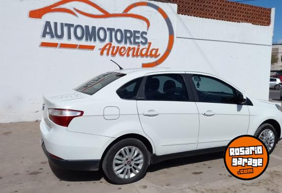 Autos - Fiat GRAND SIENA 2015 GNC 174400Km - En Venta
