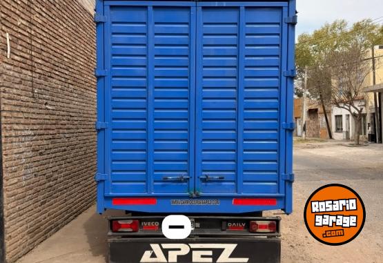 Utilitarios - Iveco Daily 2014 Diesel 278000Km - En Venta