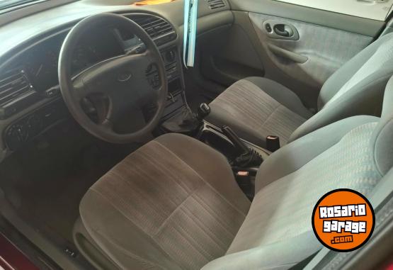 Autos - Ford Mondeo 1997 Nafta 108000Km - En Venta