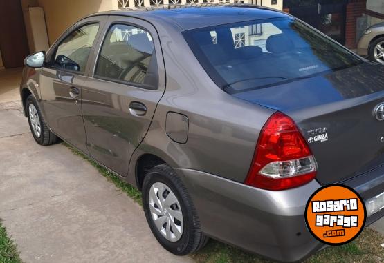 Autos - Toyota ETIOS X 2020 Nafta 12000Km - En Venta