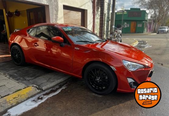 Autos - Toyota 86 2014 Nafta 81600Km - En Venta