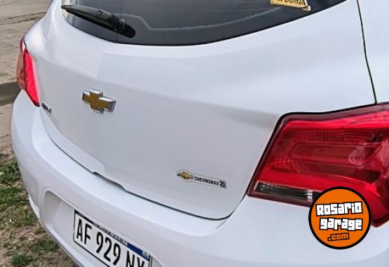 Autos - Chevrolet Onix joy ls 2023 Nafta 20000Km - En Venta