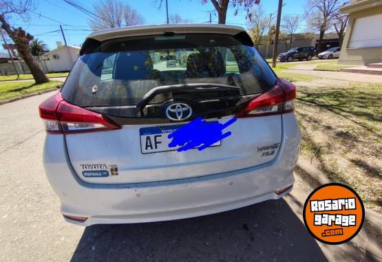 Autos - Toyota Yaris XLS CVT 2022 Nafta 38000Km - En Venta