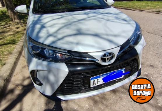 Autos - Toyota Yaris XLS CVT 2022 Nafta 38000Km - En Venta