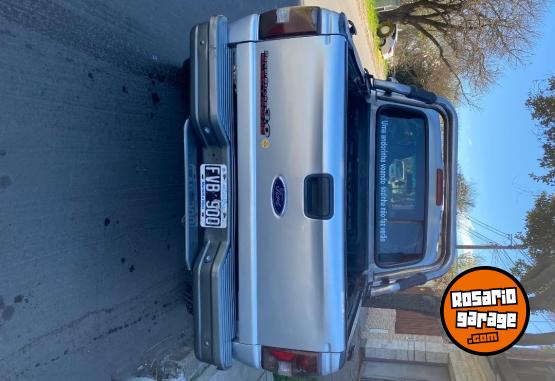 Camionetas - Ford Ranger 3.0 Xl plus 4x4 2006 Diesel 226000Km - En Venta