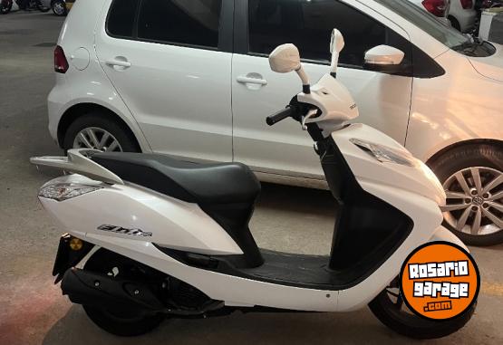 Motos - Honda Elite 125 2016 Nafta 15500Km - En Venta