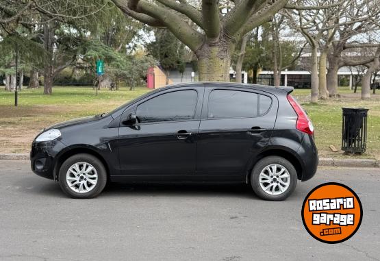 Autos - Fiat Palio Attractive 2017 Nafta 100000Km - En Venta