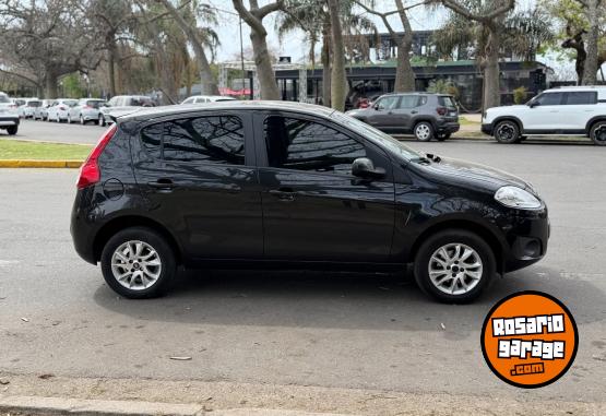 Autos - Fiat Palio Attractive 2017 Nafta 100000Km - En Venta