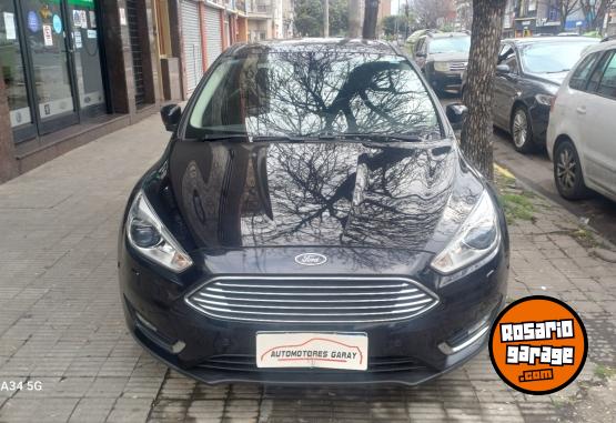 Autos - Ford Focus 2017 Nafta 90000Km - En Venta