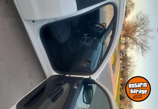Autos - Volkswagen VOYAGE CONFORT 2013 GNC 136000Km - En Venta