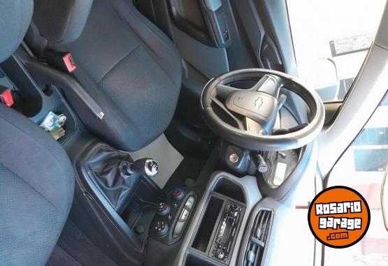 Autos - Chevrolet Onix 1.4 2018 Nafta 83000Km - En Venta