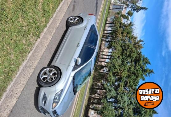 Autos - Ford Focus 2009 GNC 216000Km - En Venta