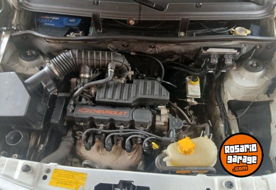 Utilitarios - Chevrolet Montana 2012 Nafta 220000Km - En Venta