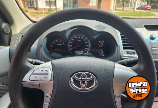 Camionetas - Toyota Hilux 2012 Diesel 190000Km - En Venta