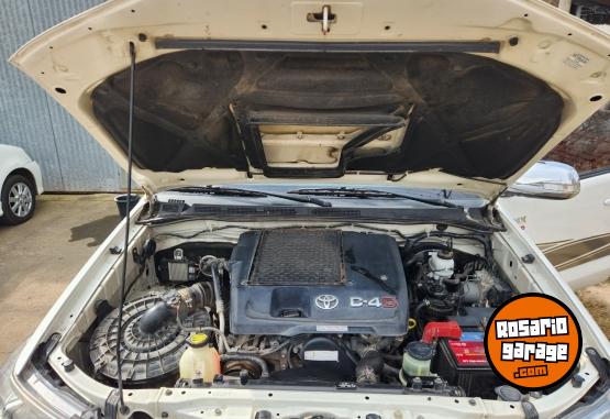 Camionetas - Toyota Hilux 2012 Diesel 190000Km - En Venta