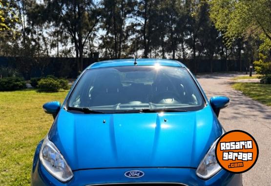 Autos - Ford Fiesta SE Plus 2018 Nafta 100000Km - En Venta