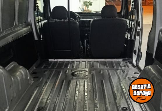 Utilitarios - Renault KANGOO 1.6 CONFORT 2017 Nafta 112900Km - En Venta