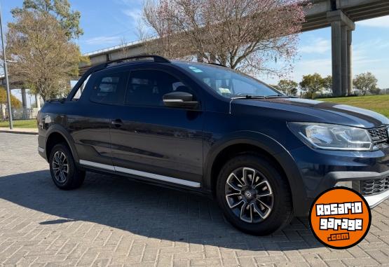 Camionetas - Volkswagen SAVEIRO 1.6 CROSS DC 2017 Nafta 101000Km - En Venta