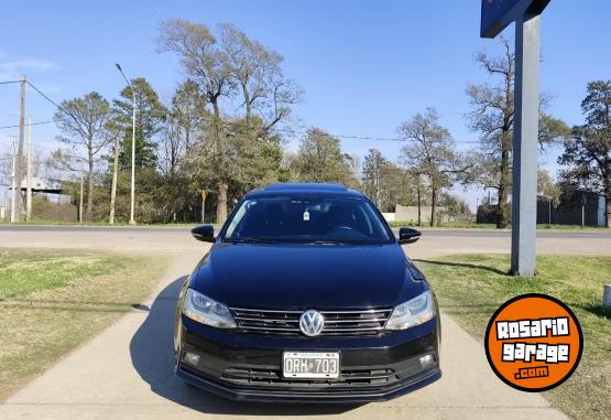 Autos - Volkswagen Vento 2.5 2015 GNC 193000Km - En Venta