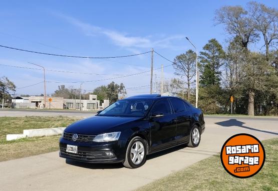 Autos - Volkswagen Vento 2.5 2015 GNC 193000Km - En Venta