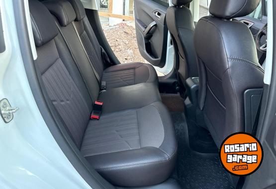 Autos - Peugeot 2008 Feline 2017 Nafta 103000Km - En Venta