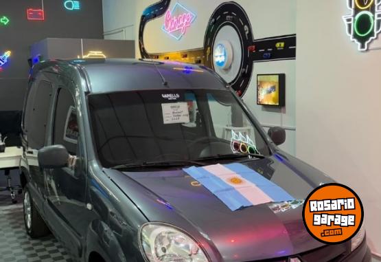 Utilitarios - Renault Kangoo 1.6 16v 2017 Nafta 145000Km - En Venta