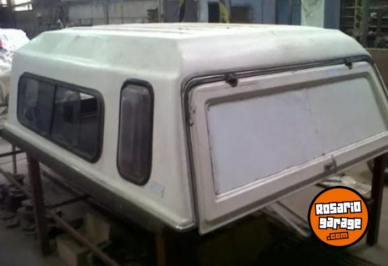 Accesorios para Autos - CUPULA FIBRA DE VIDRIO PICK UP $ 290000 BUEN ESTADO - En Venta