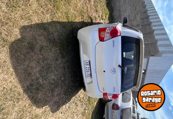 Autos - Toyota Etios 1.5 xs hatchback 2017 Nafta 205000Km - En Venta