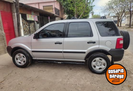 Autos - Ford Ecosport xls 2004 Nafta 243000Km - En Venta