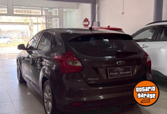 Autos - Ford FOCUS 2014 Nafta 128000Km - En Venta