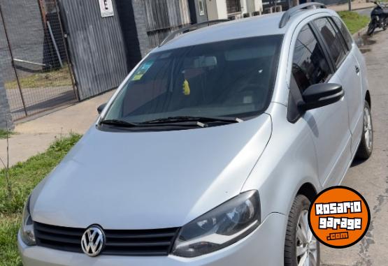 Autos - Volkswagen Suran 2011 Nafta 132000Km - En Venta