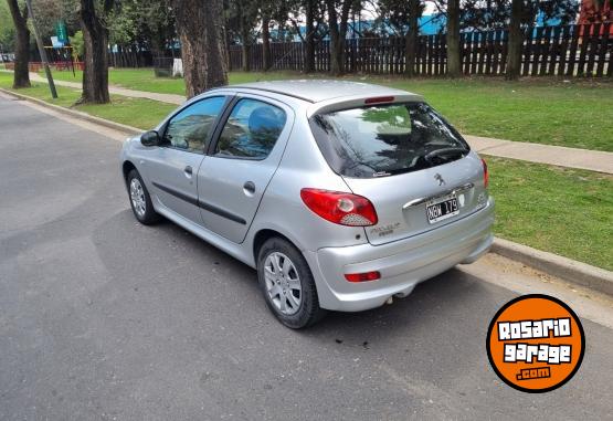 Autos - Peugeot 207 2013 GNC 178000Km - En Venta