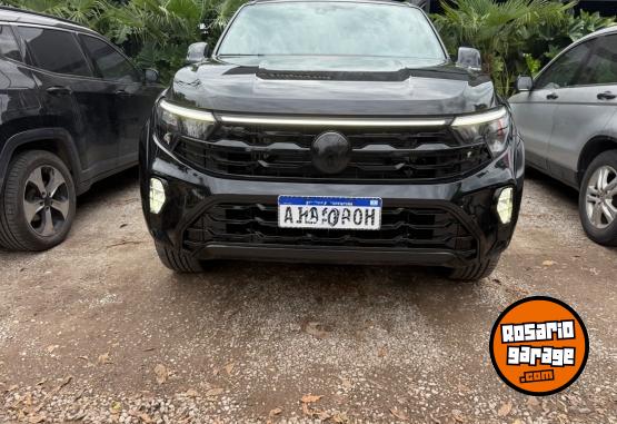 Camionetas - Volkswagen Amarok v6 BS 2026 Diesel 23000Km - En Venta