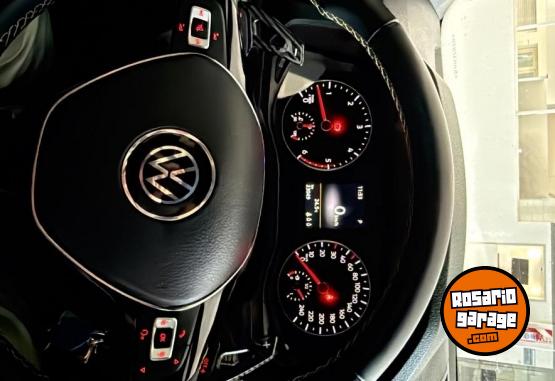 Camionetas - Volkswagen Amarok v6 BS 2026 Diesel 23000Km - En Venta