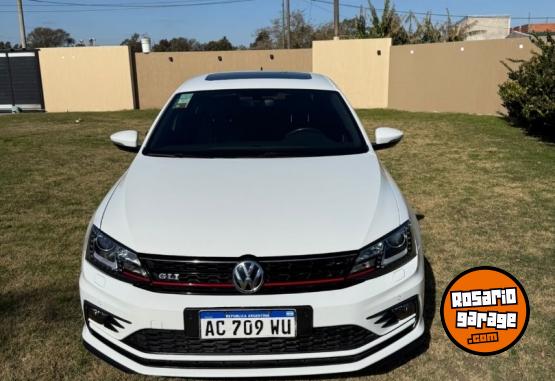 Autos - Volkswagen Vento GLI 2018 Nafta 58000Km - En Venta
