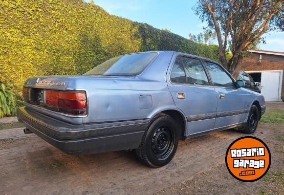 Clásicos - Mazda 929 limited - En Venta