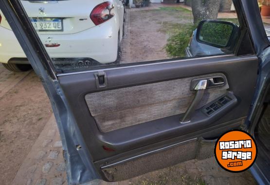 Clásicos - Mazda 929 limited - En Venta