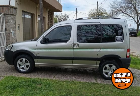 Utilitarios - Peugeot Partner Patagonica HDI 1. 2012 Diesel 185000Km - En Venta