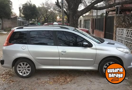 Autos - Peugeot 207 Compact SW XT 2009 Nafta 285000Km - En Venta