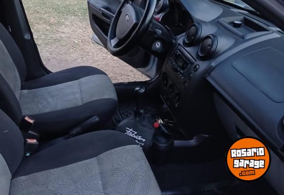 Autos - Ford Fiesta max excelente 2009 Nafta 130000Km - En Venta