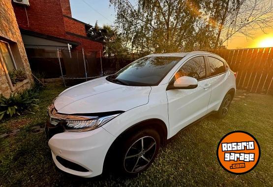 Autos - Honda HRV 2020 Nafta 56600Km - En Venta
