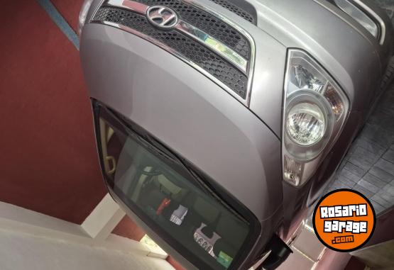 Camionetas - Hyundai H1 2.5 CRDI Premiun 2013 Diesel 220000Km - En Venta
