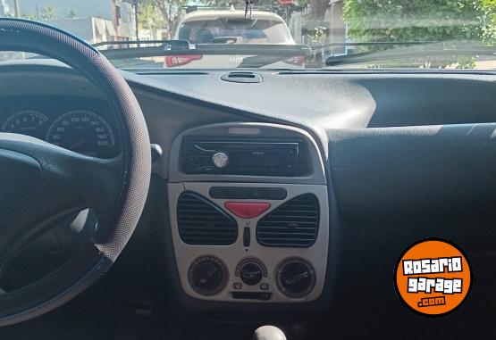 Autos - Fiat Siena 1.3 16v EX FIRE 2003 GNC 267000Km - En Venta