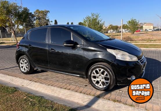 Autos - Peugeot 208 2016 Nafta 115000Km - En Venta