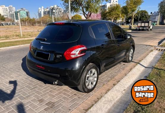 Autos - Peugeot 208 2016 Nafta 115000Km - En Venta
