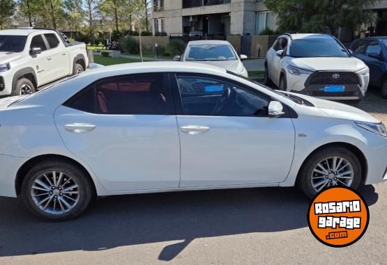 Autos - Toyota Corolla XEI CVT 1.8 L.N. 2017 Nafta 169000Km - En Venta